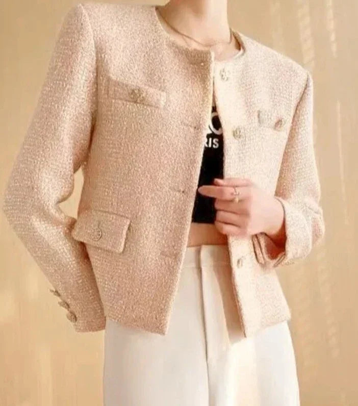 Blazer feminino com bolsos e fechamento com botões modix